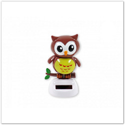 Napelemes bagoly figura 11 cm - barna